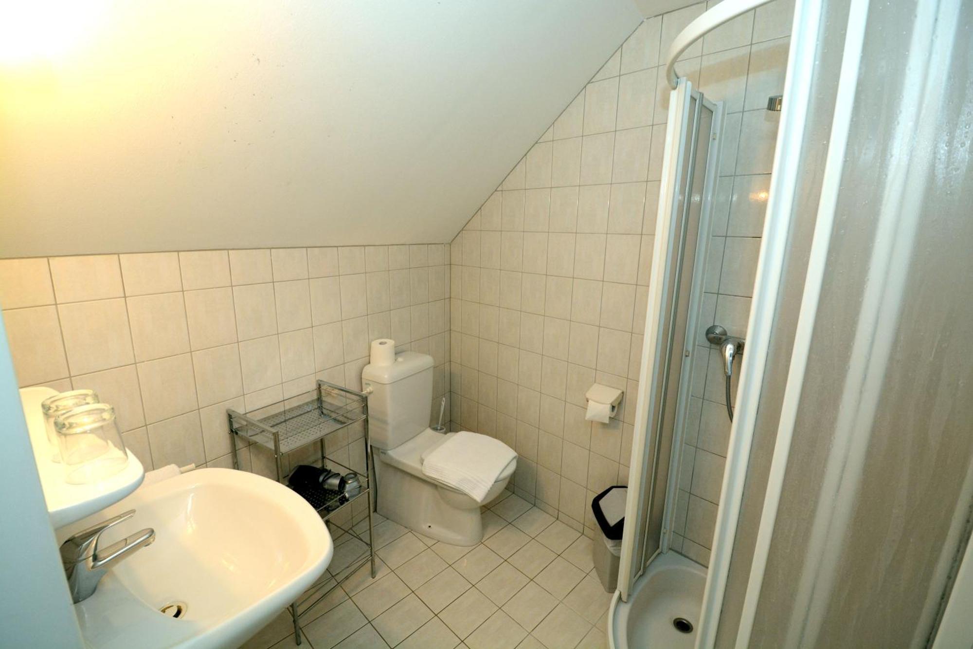 Hotel & Restaurant Braunstein - Pauli'S Stuben Purbach am Neusiedlersee Rom bilde